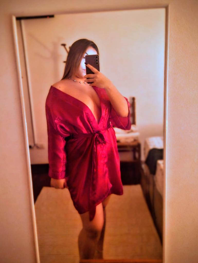 611330723: Chica busca chico en La Coruña