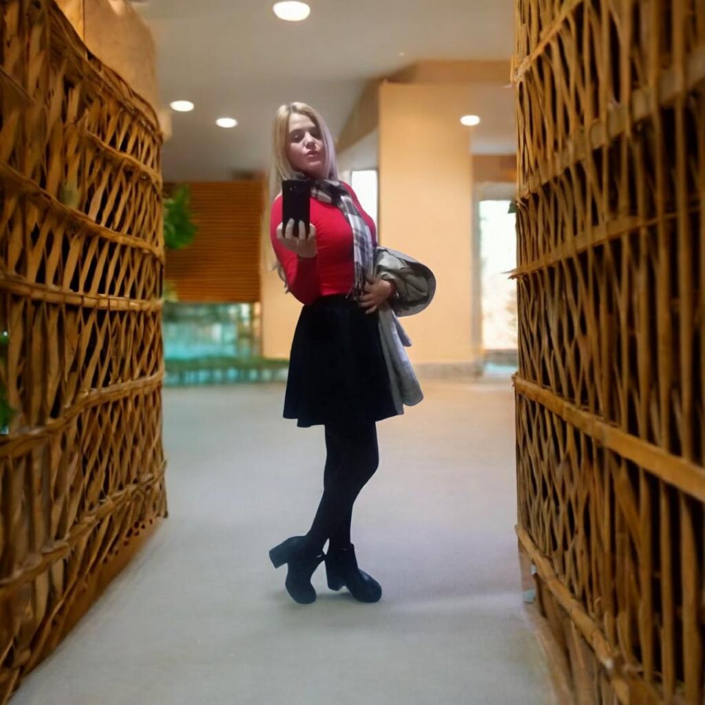 Chica busca chico en Almería: 