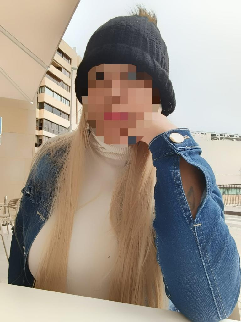 742024210: Chica busca chico en Murcia