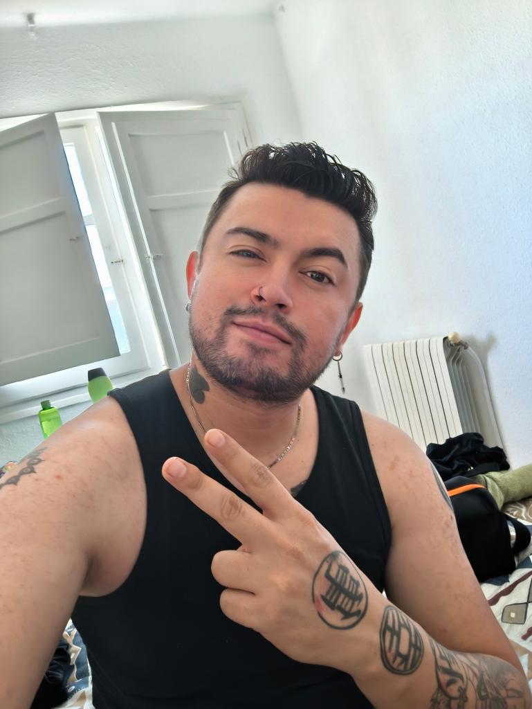 Chico busca chica en Valencia: 