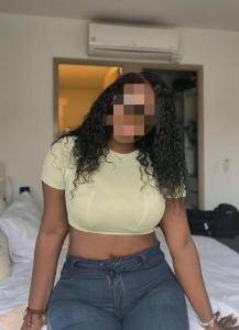 674084203: Chica busca chico en Tenerife