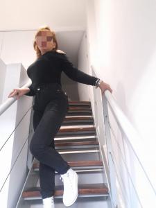 611240839: Chica busca chico en Madrid