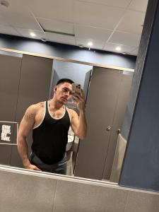 691882344: Chico busca chica en Málaga