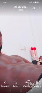 642221930: Chico busca chica en Lérida