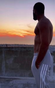 671213488: Chica busca chico en Cádiz