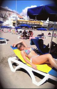 613710461: Chica busca chico en Tenerife