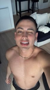 610880128: Chica busca chico en Valencia