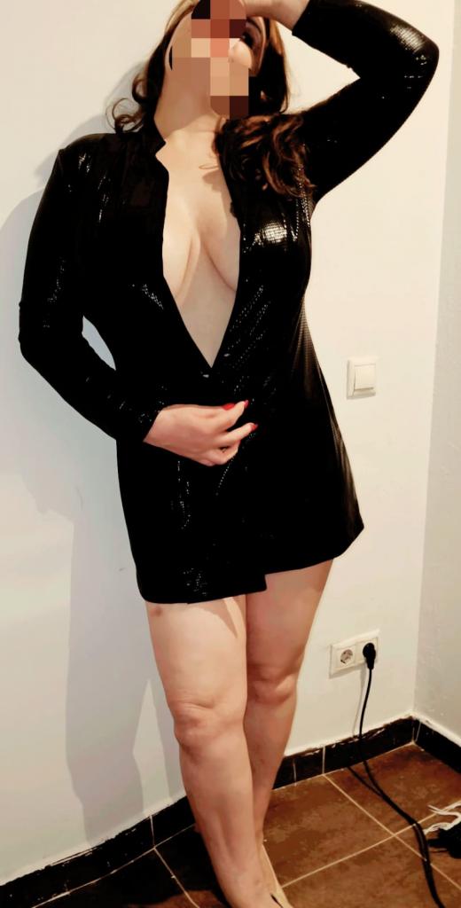 602711401: Chica busca chico en Barcelona