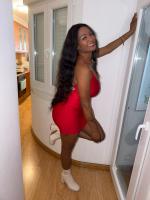 695147771: Chica busca chico en Barcelona