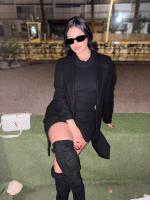 617090999: Chica busca chico en Madrid