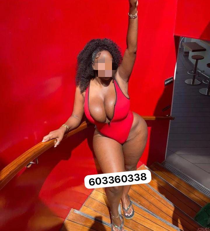 603360338: Chica busca chico en La Coruña