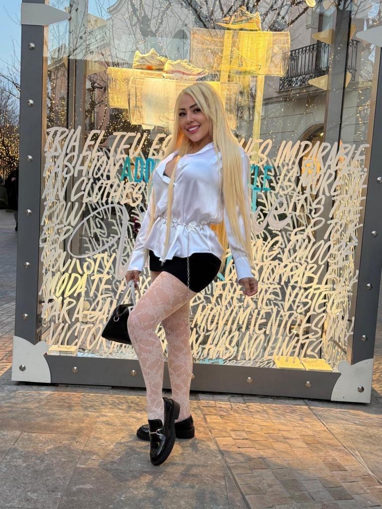 692622837: Chica busca chico en Cantabria