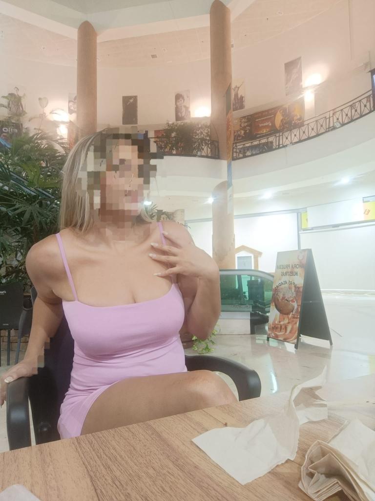 634895728: Chica busca chico en Málaga