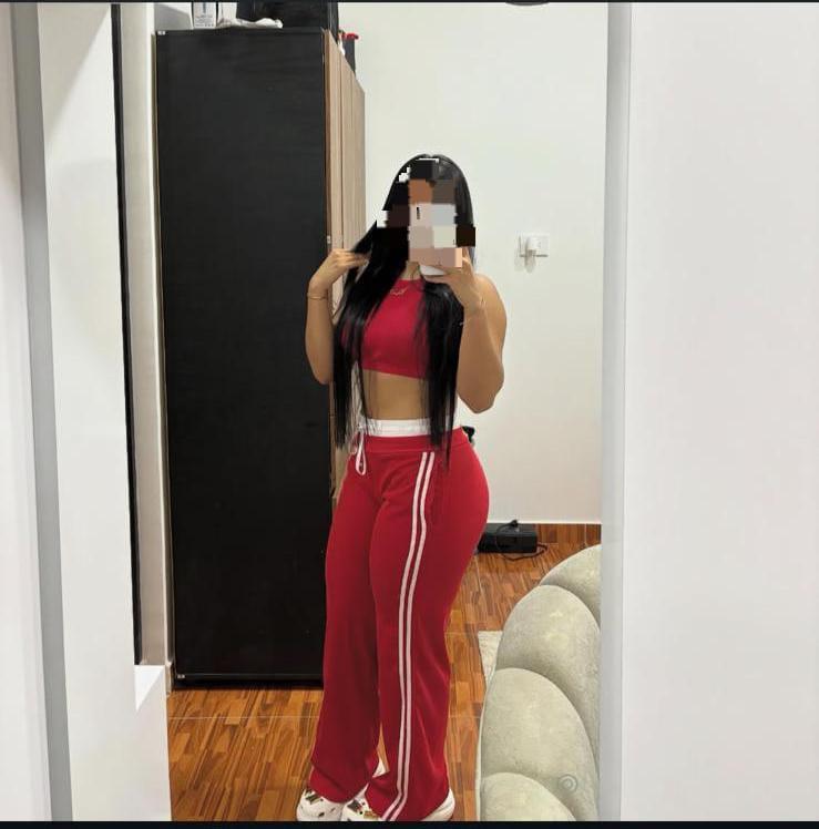 612261170: Chica busca chico en Cádiz