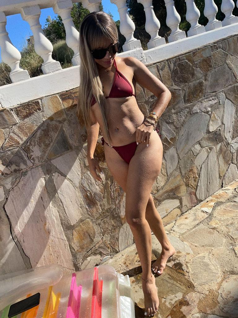 658921143: Chica busca chico en Málaga