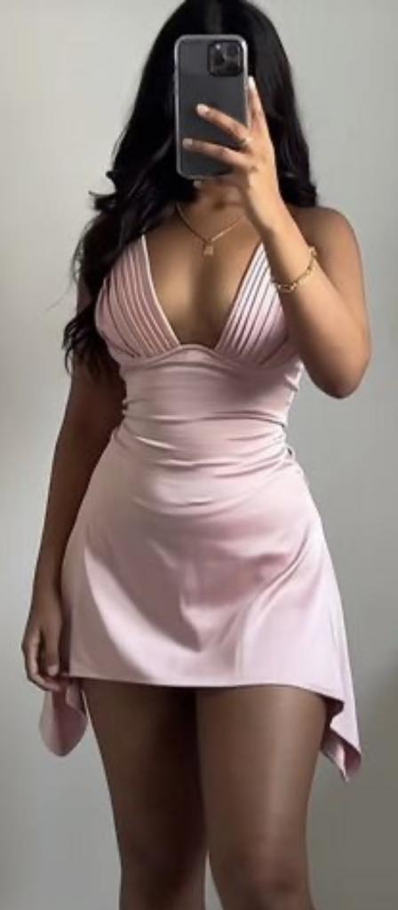 611306347: Chica busca chico en Lugo