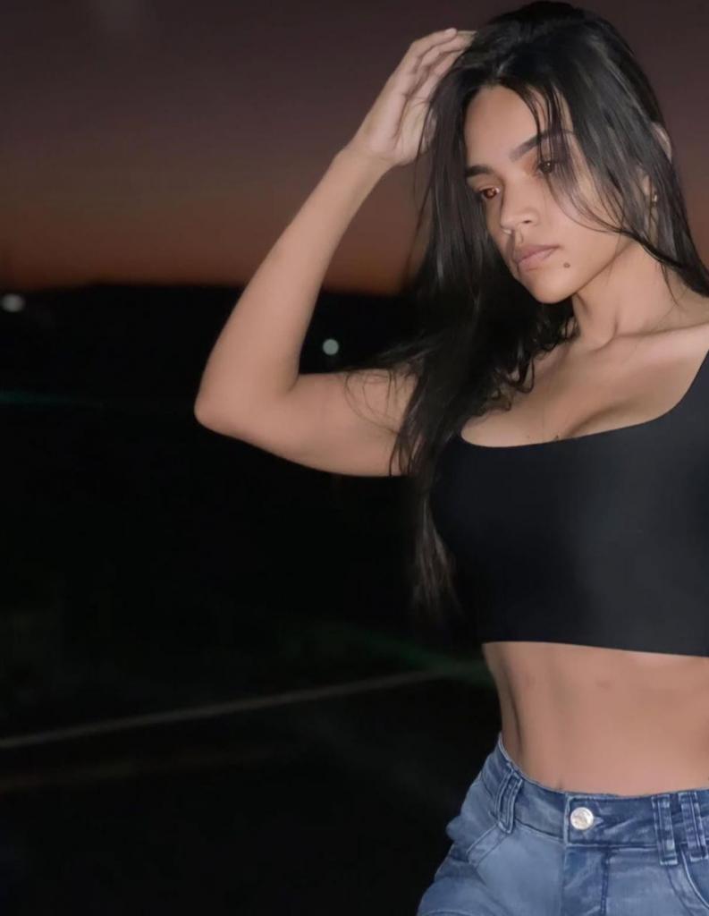 634194921: Chica busca chico en Lugo