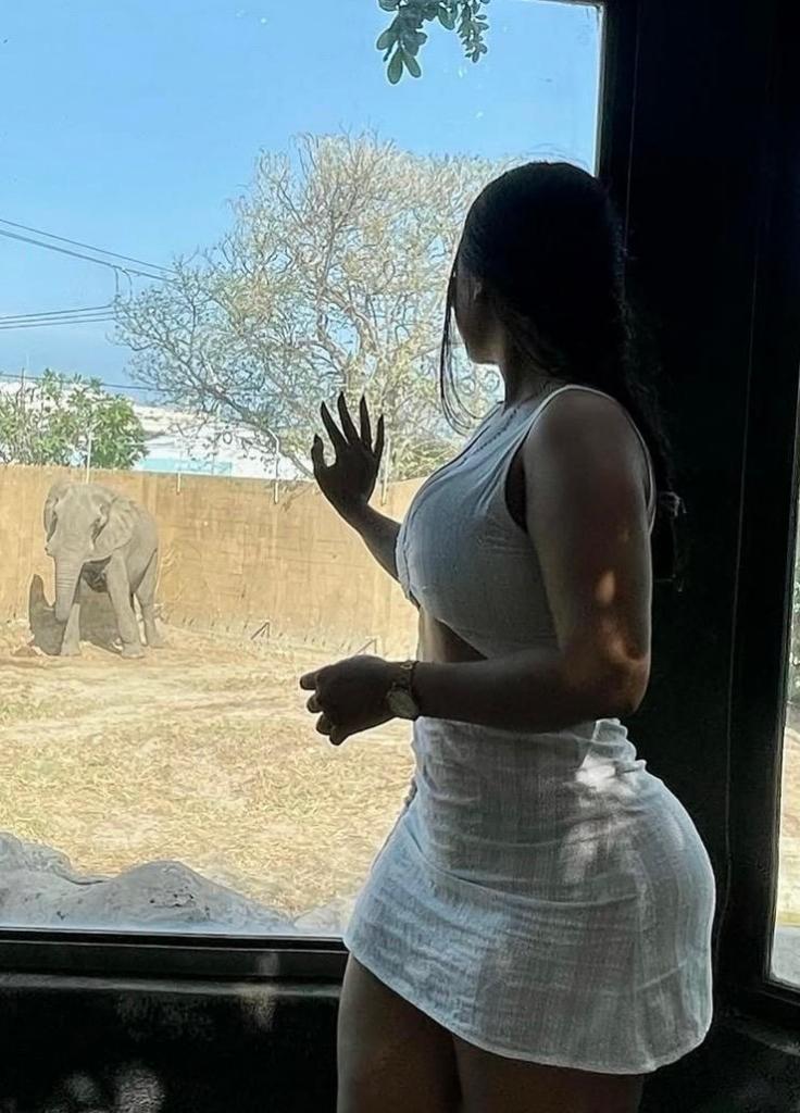 711210410: Chica busca chico en Cádiz