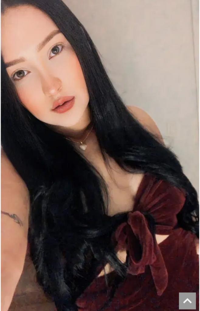 641353821: Chica busca chico en La Coruña