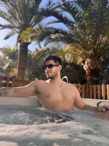 627275163: Chico busca chica en Granada