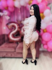 697752729: Chica busca chico en Madrid