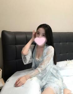 658586999: Chica busca chico en Madrid