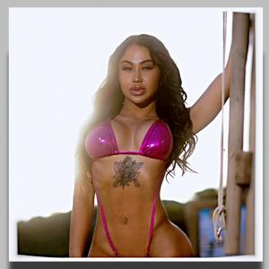 610981903: Chica busca chico en Ibiza