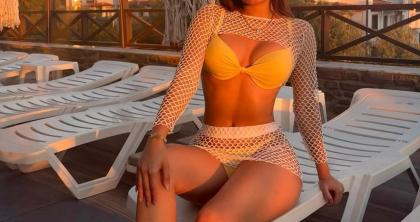 607210931: Chica busca chico en Gerona