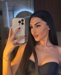 631357684: Chica busca chico en Málaga