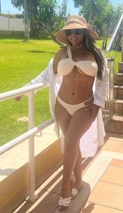 614718031: Chica busca chico en Málaga