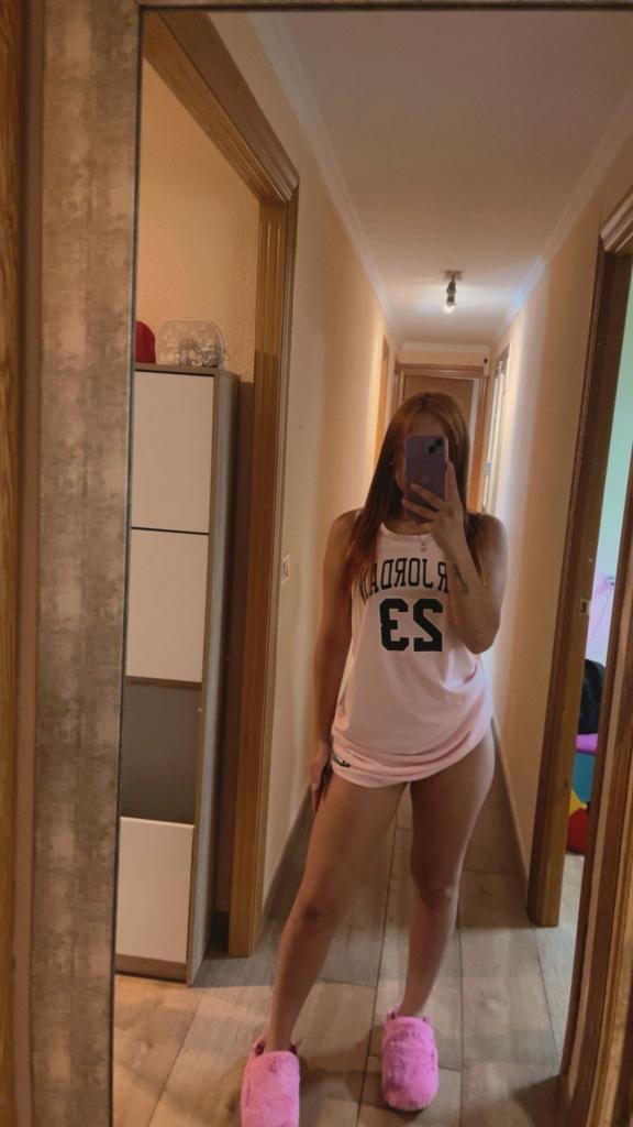 613706361: Chica busca chico en Alicante