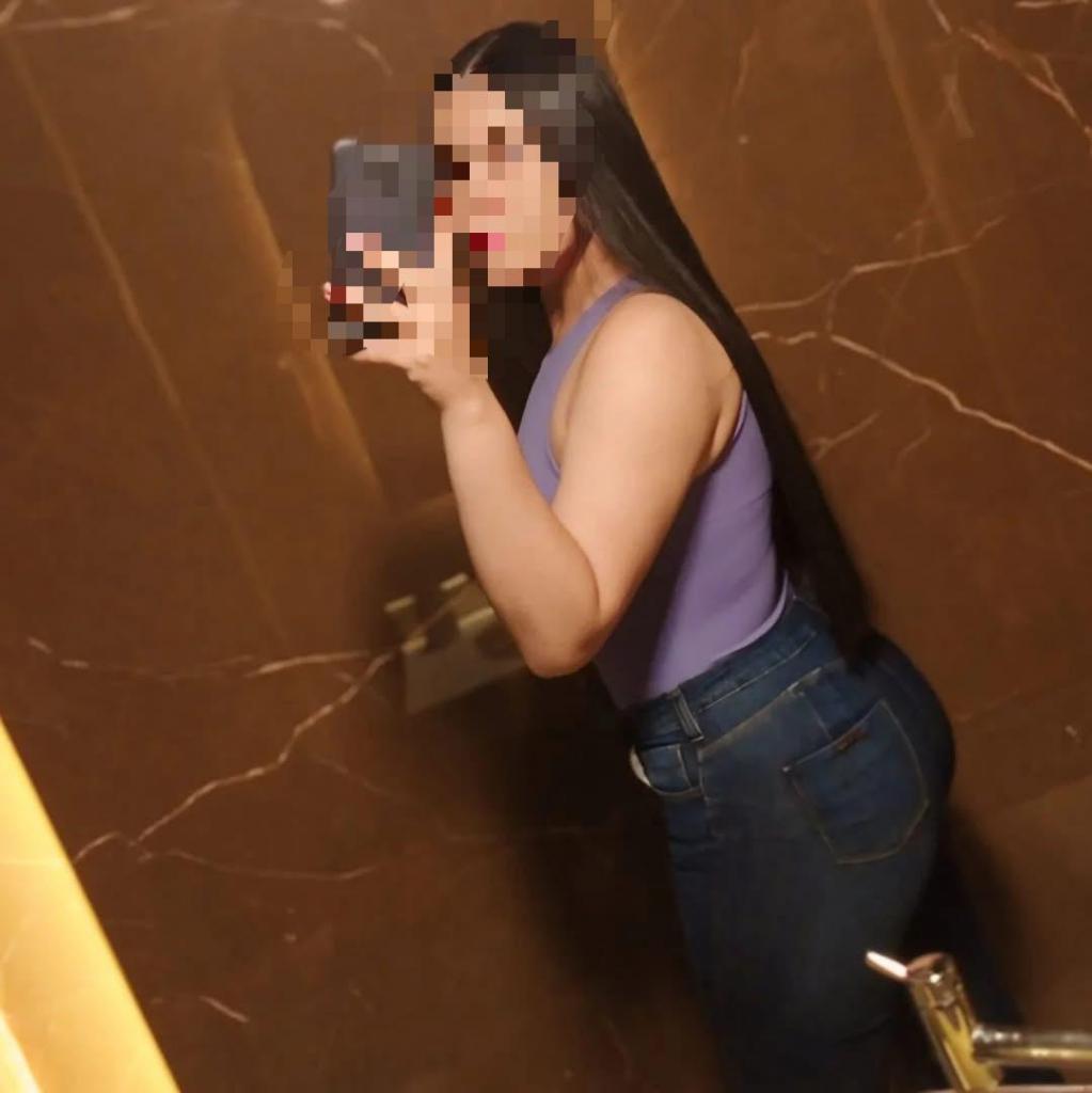627435473: Chica busca chico en Ciudad Real