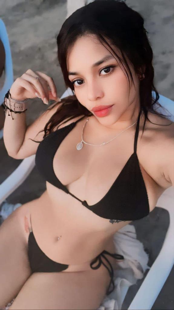 613555572: Chica busca chico en Granada