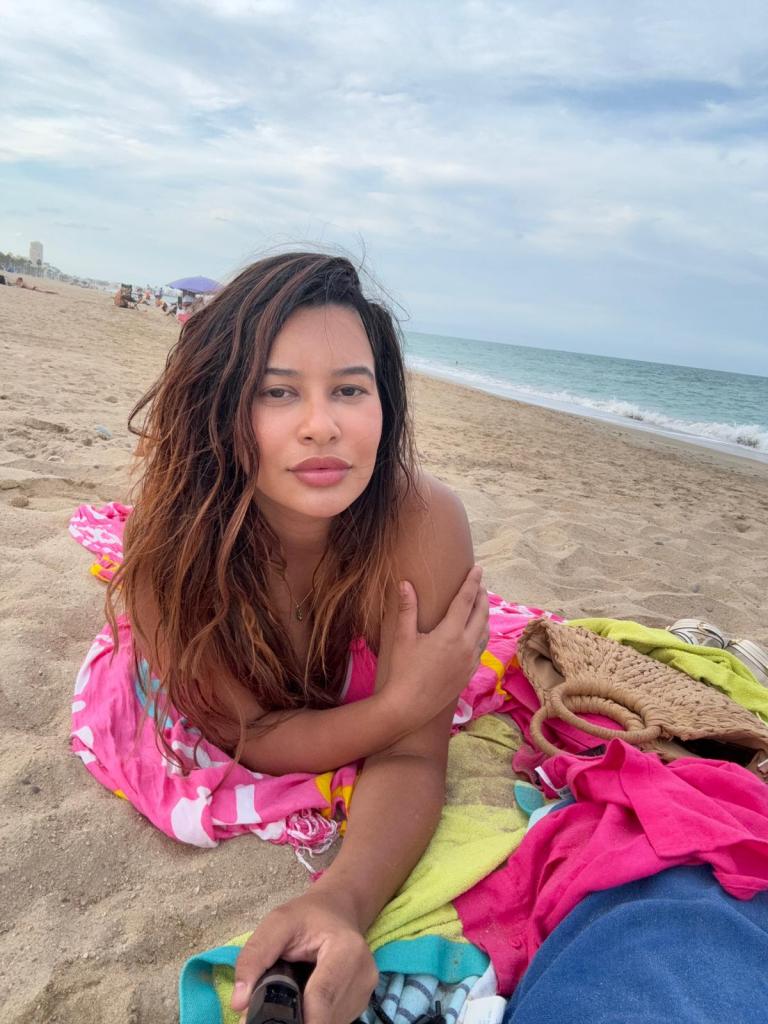 642434492: Chica busca chico en Zaragoza