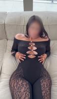 692038278: Chica busca chico en Sevilla