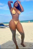 631007143: Chica busca chico en Cádiz