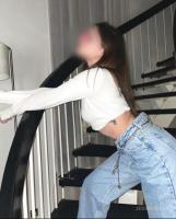 631499716: Chica busca chico en Gerona