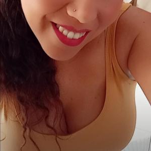 604919236: Chica busca chico en Sevilla