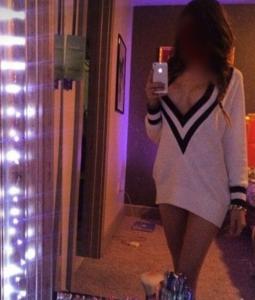 637134319: Chica busca chico en Sevilla