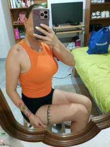 618844081: Chica busca chico en Valencia