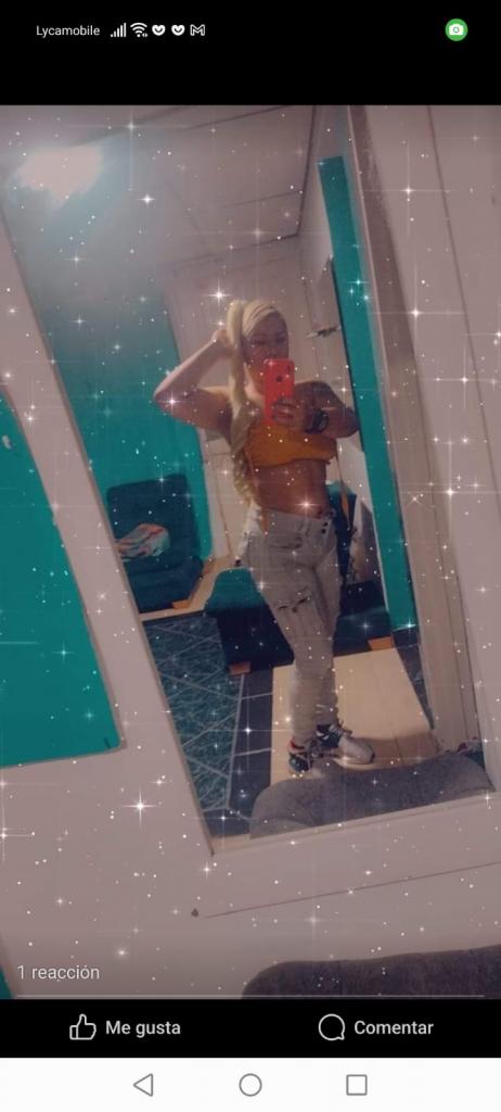 631089351: Chica busca chico en Barcelona