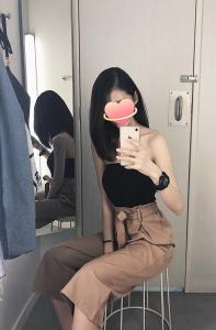 613913559: Chica busca chico en Madrid