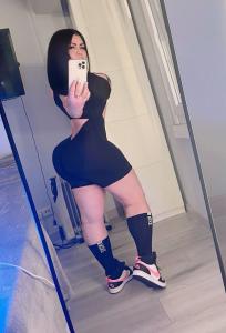 663470124: Chica busca chico en Cantabria