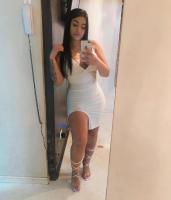 662561699: Chica busca chico en Sevilla