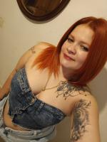 677308085: Chica busca chico en León