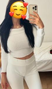 679119846: Chica busca chico en Madrid