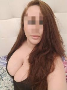 697748675: Chica busca chico en Valladolid