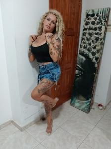 613958537: Chica busca chico en Las Palmas