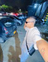 613158331: Chico busca chica en La Coruña