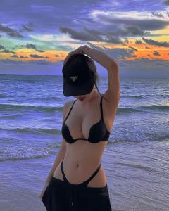 697333923: Chica busca chico en Burgos